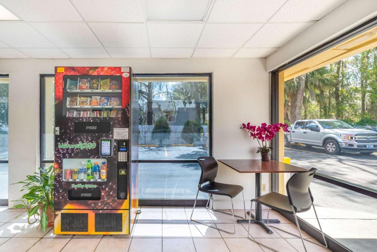 Econo Lodge University Gainesville Eksteriør billede