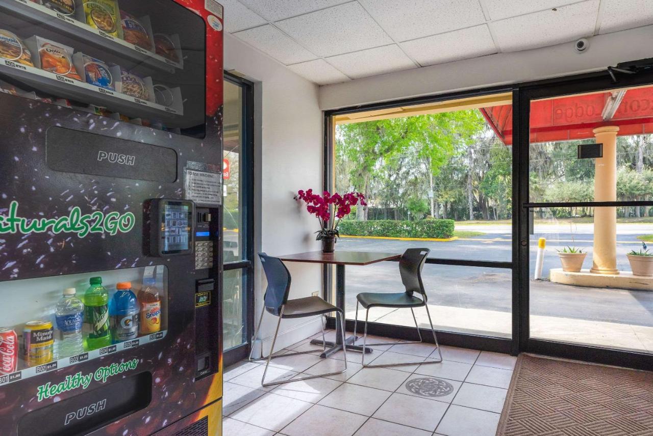Econo Lodge University Gainesville Eksteriør billede