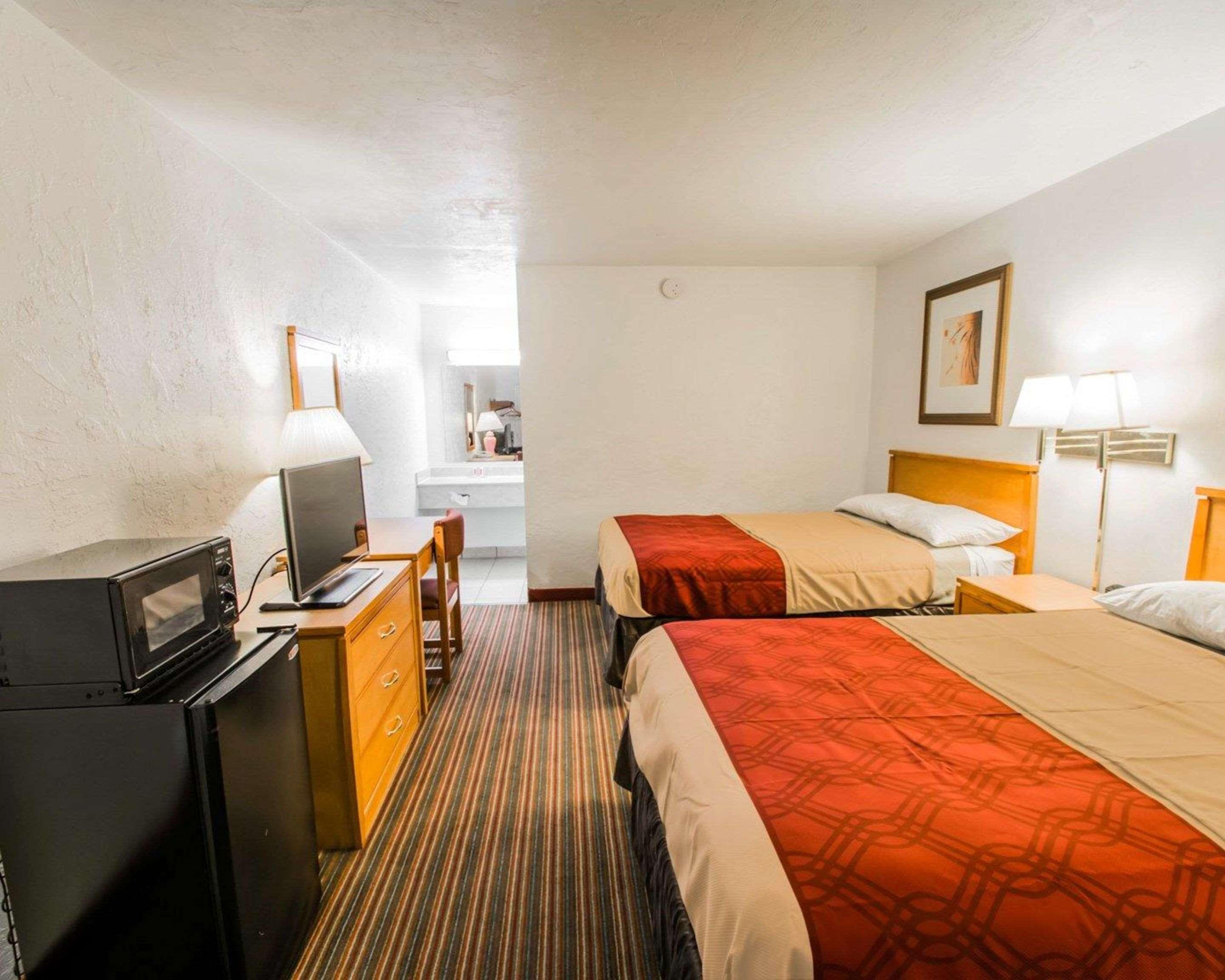 Econo Lodge University Gainesville Eksteriør billede