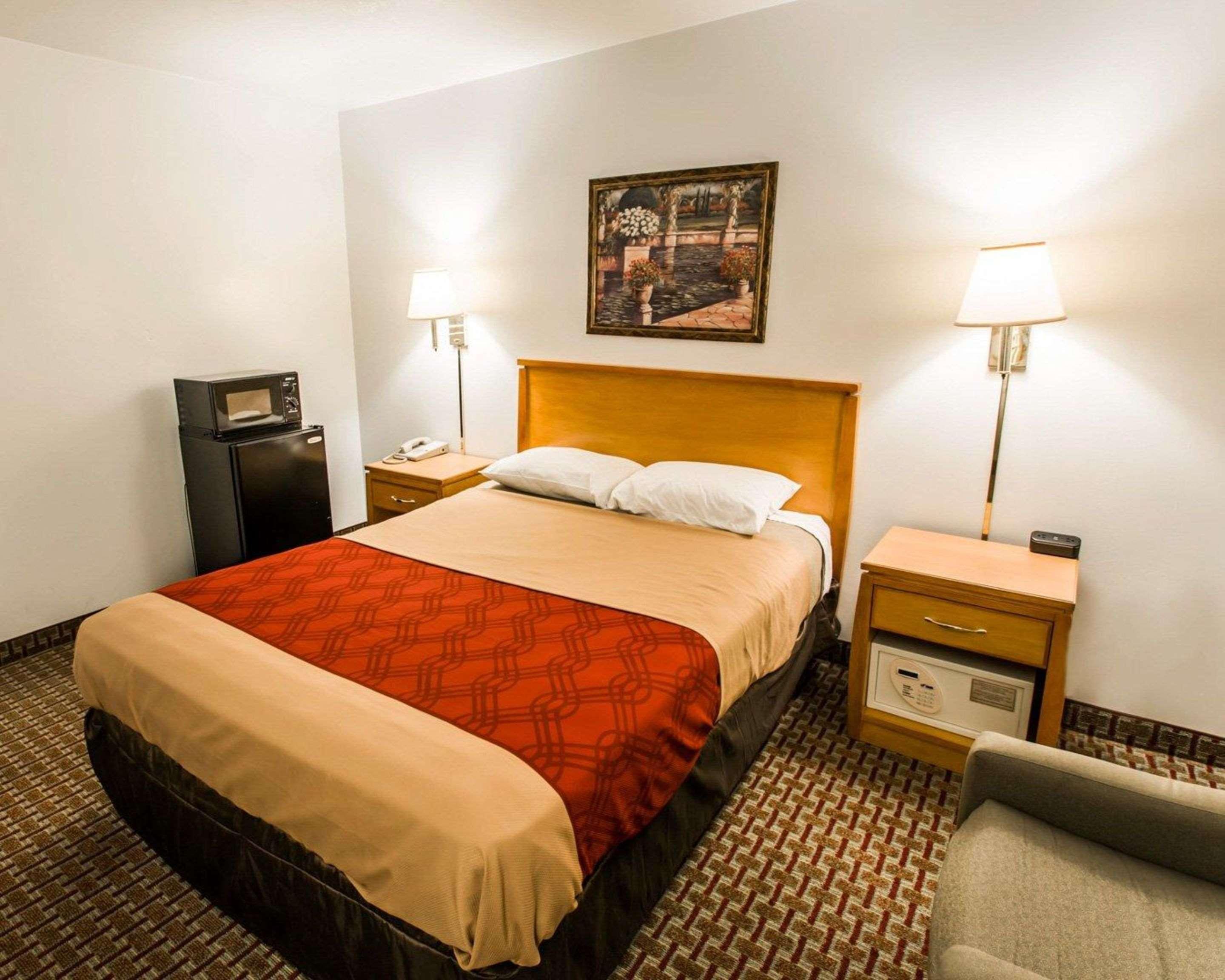 Econo Lodge University Gainesville Eksteriør billede