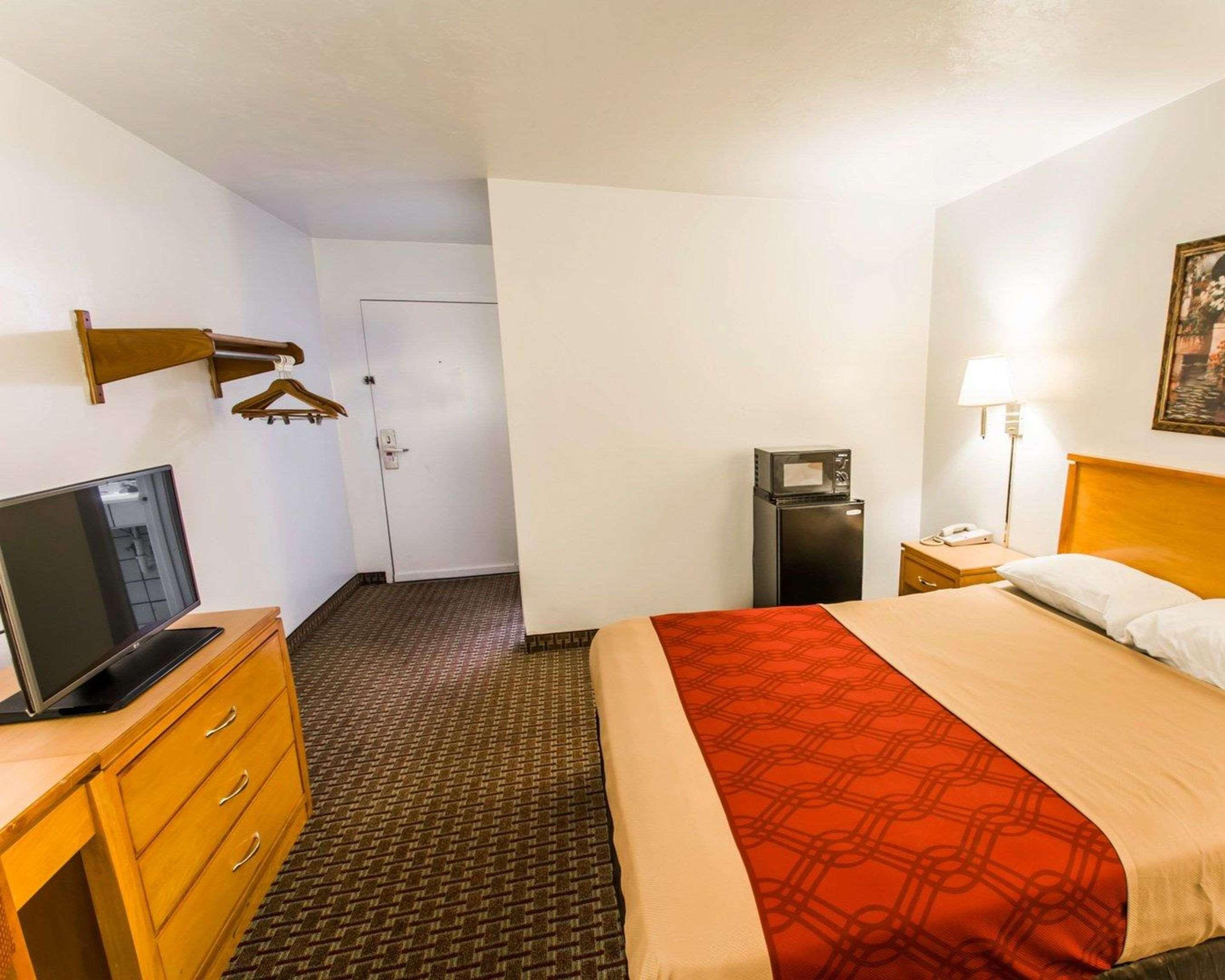 Econo Lodge University Gainesville Eksteriør billede