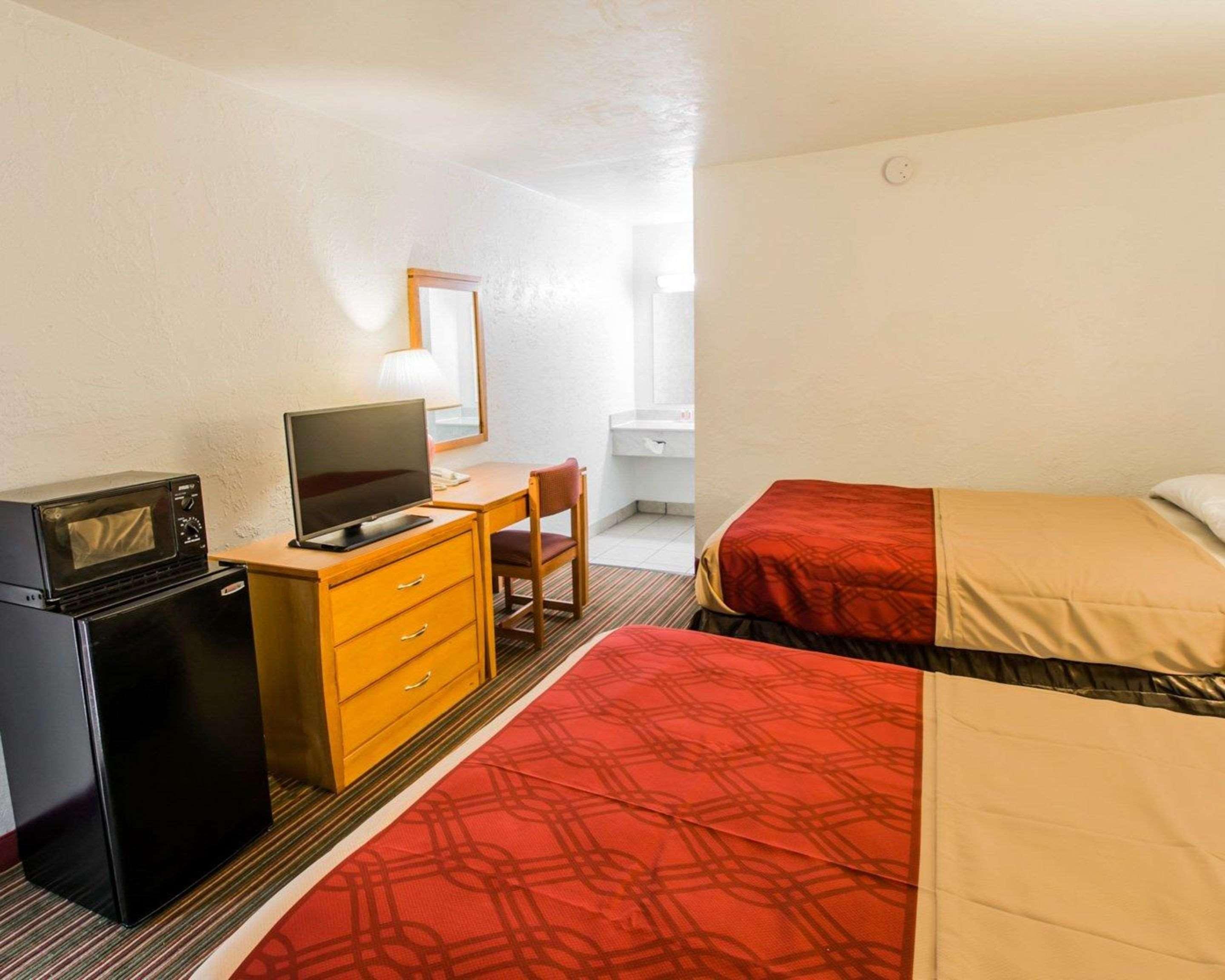 Econo Lodge University Gainesville Eksteriør billede