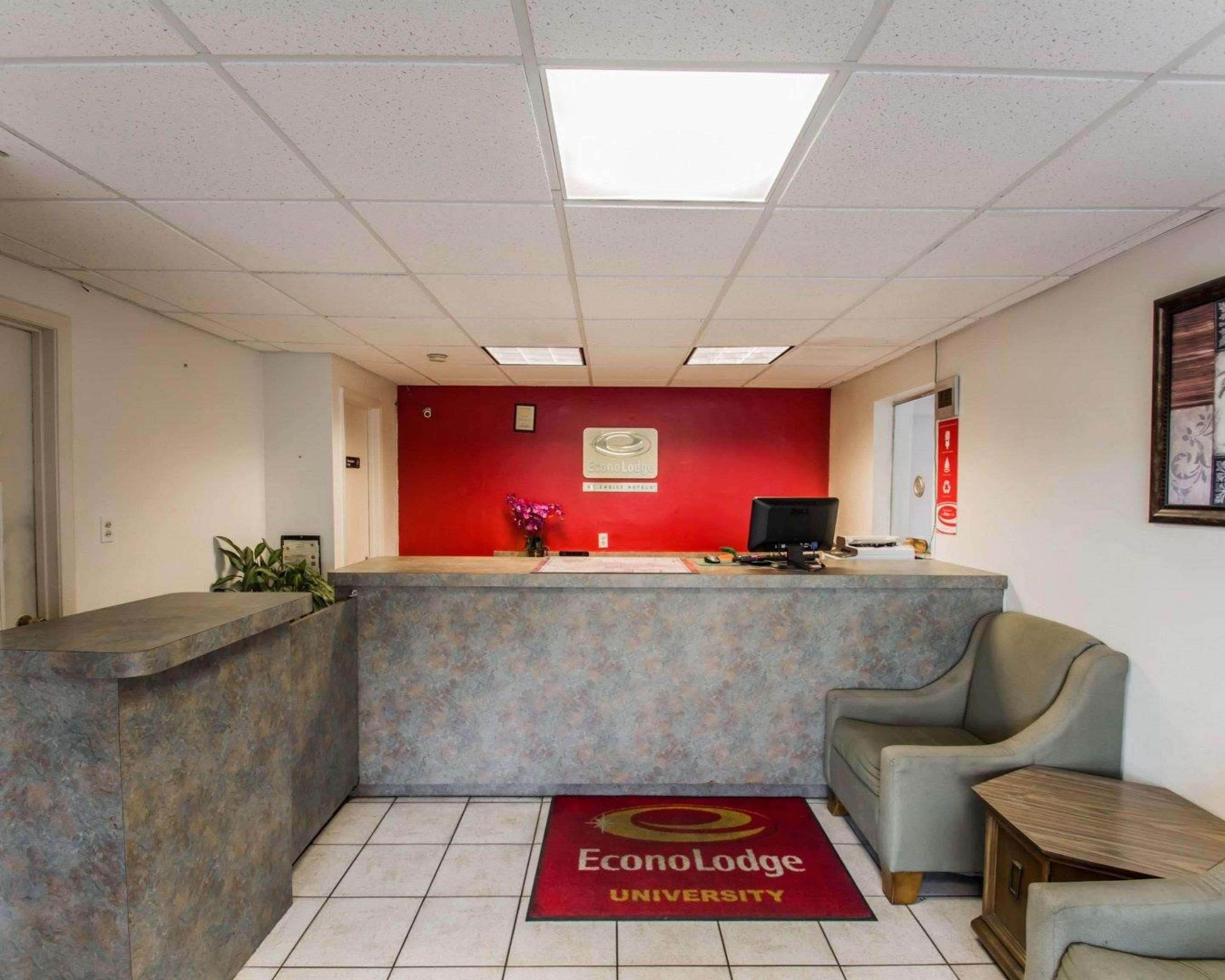 Econo Lodge University Gainesville Eksteriør billede