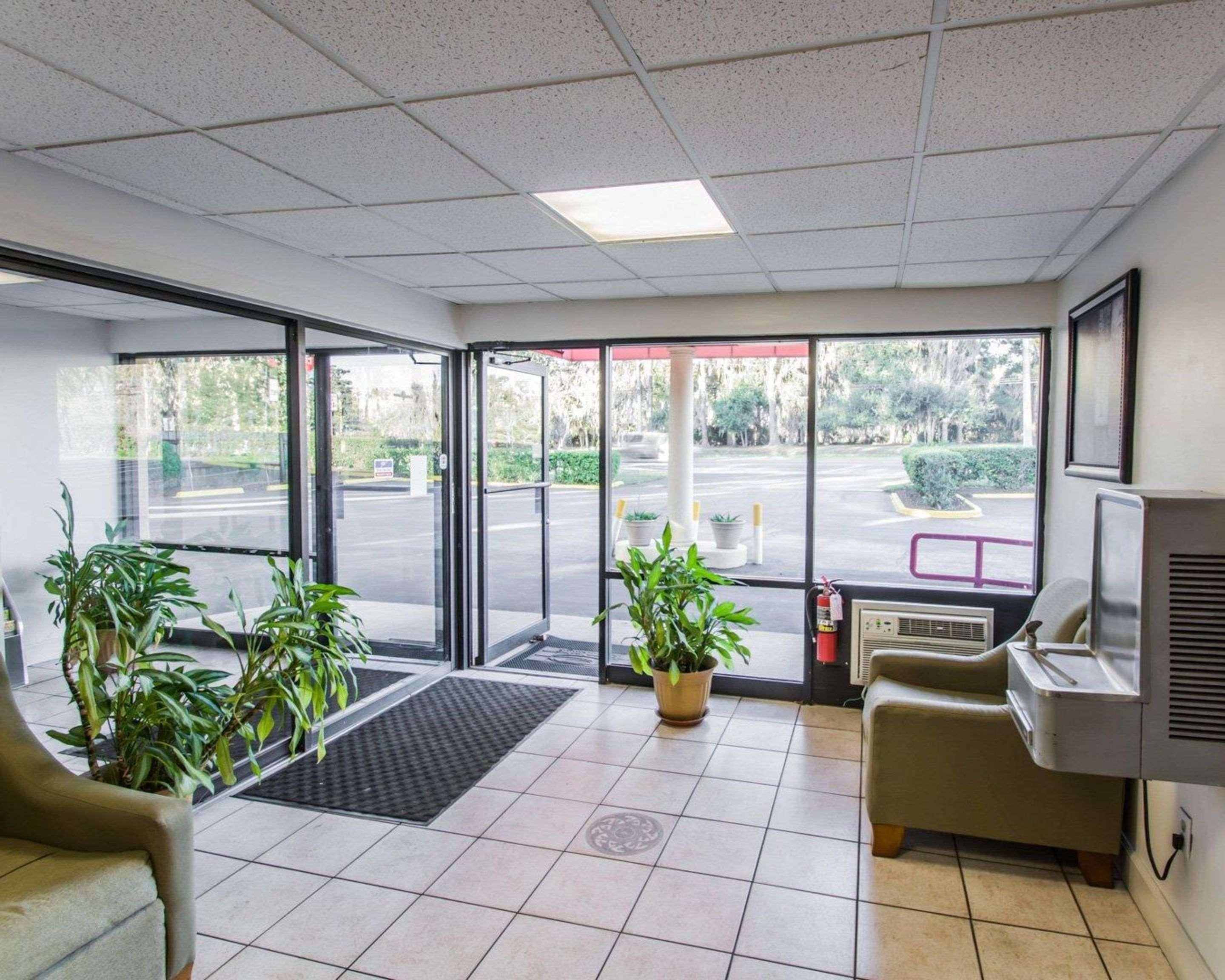 Econo Lodge University Gainesville Eksteriør billede