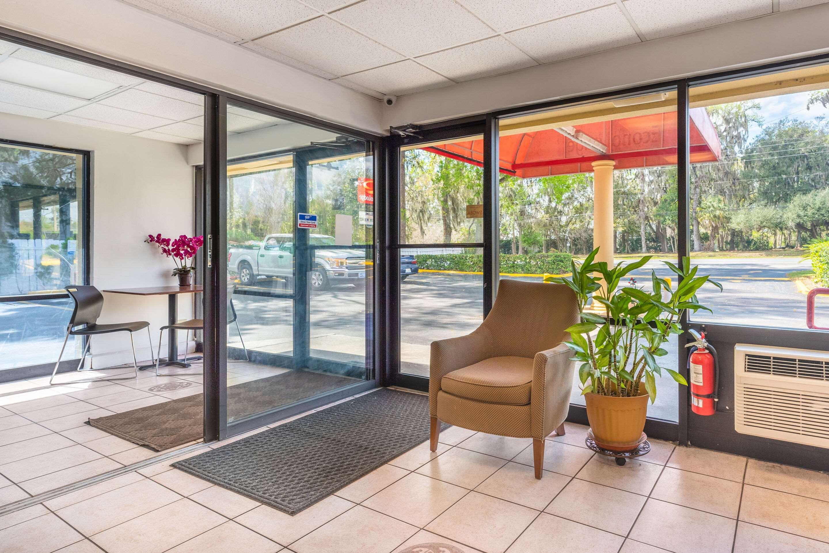 Econo Lodge University Gainesville Eksteriør billede