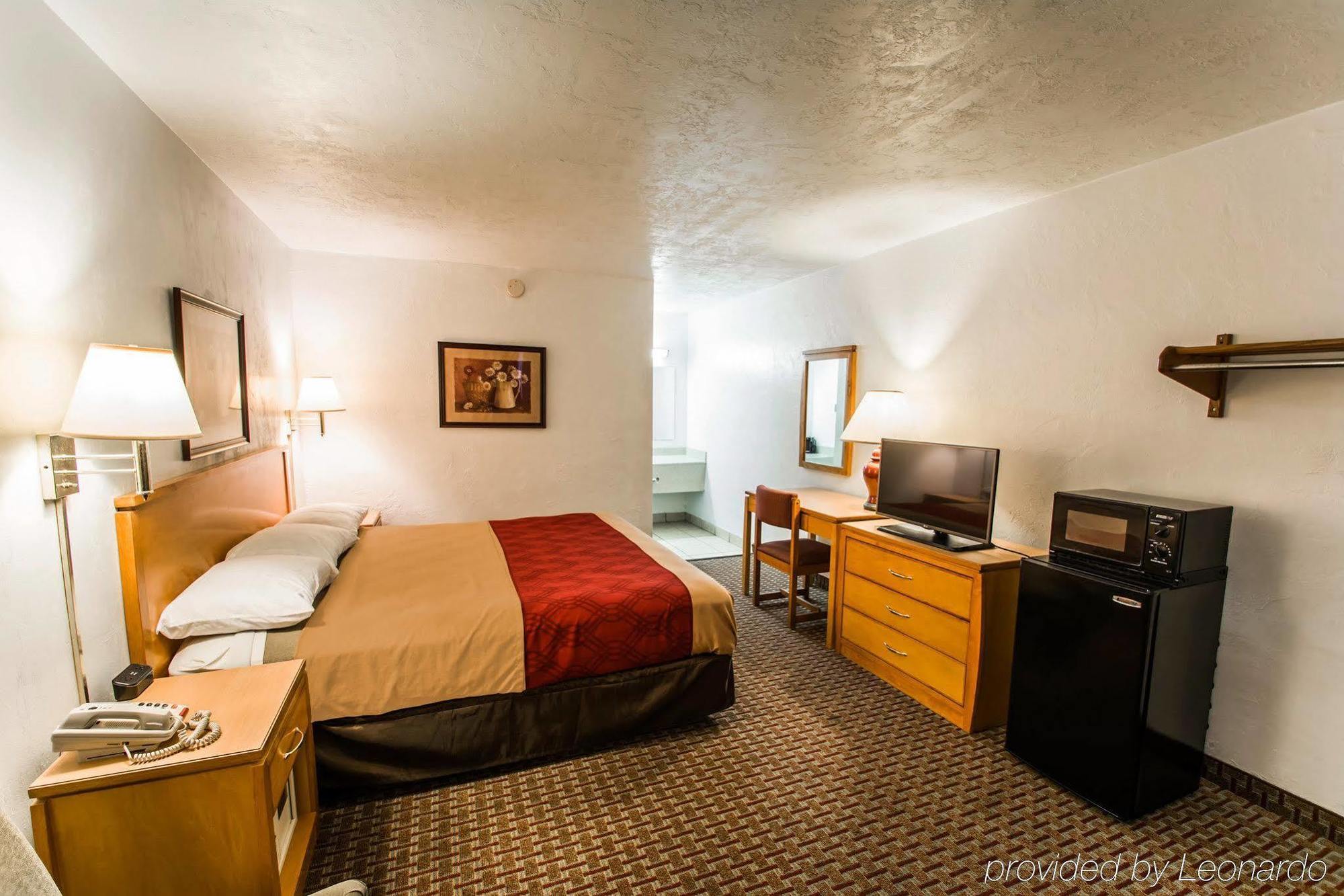 Econo Lodge University Gainesville Eksteriør billede